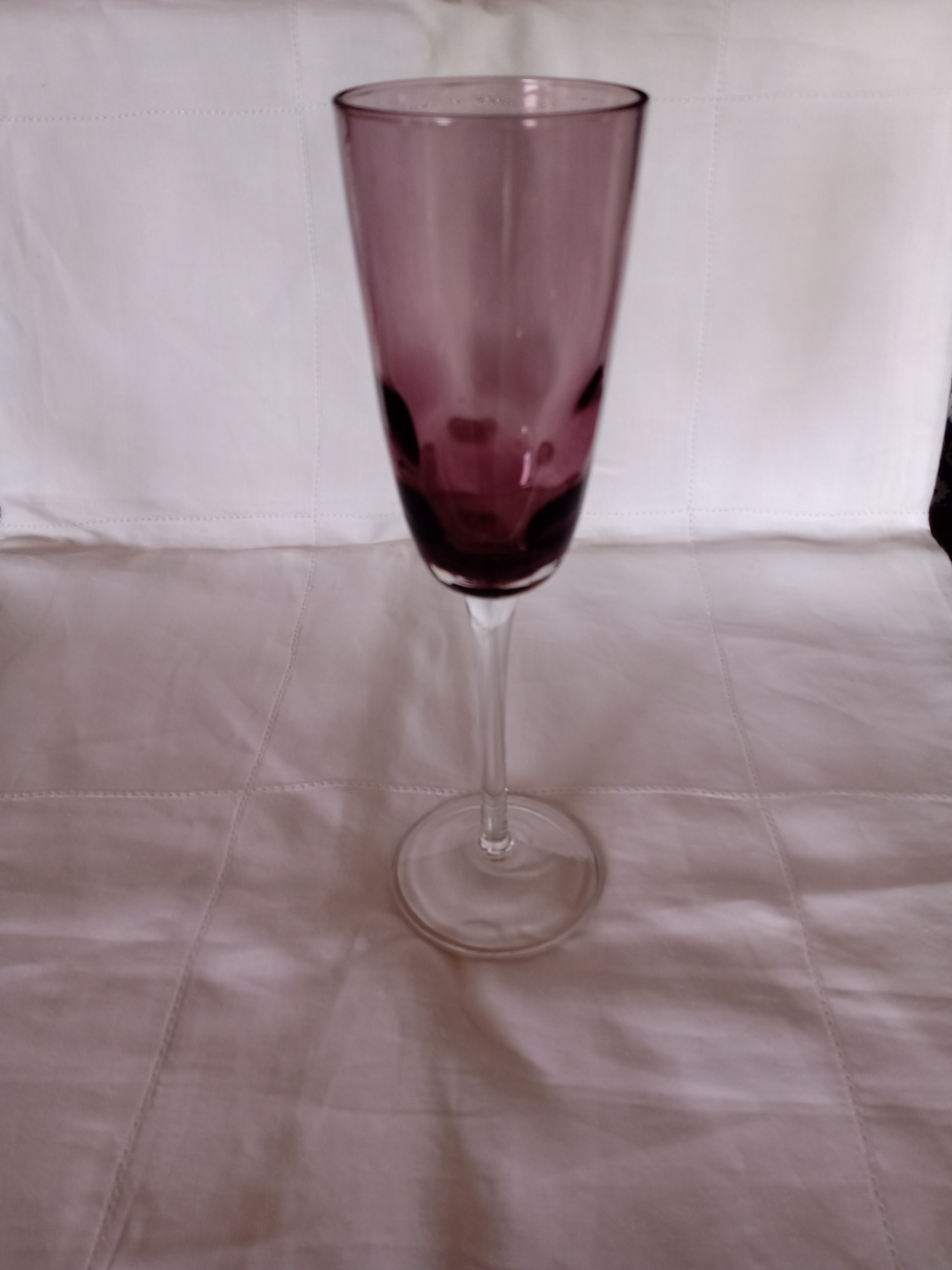 TAÇA DE CHAMPAGNE AMETISTA